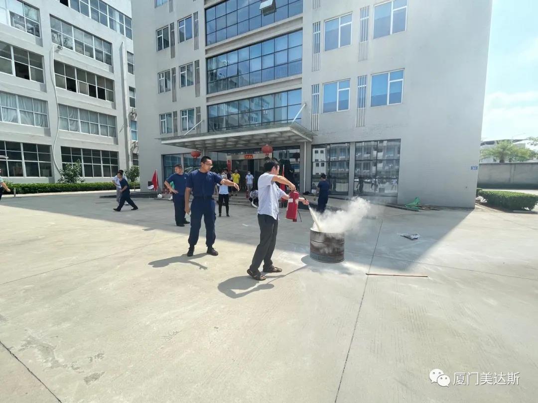 20210528986374.jpg 555.jpg